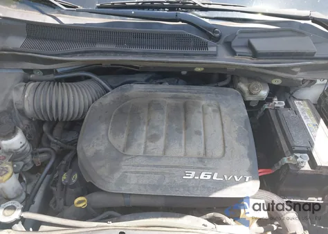 2017 Dodge Grand Caravan Se z USA, uszkodzony, nr VIN 2C4RDGBG2HR822461